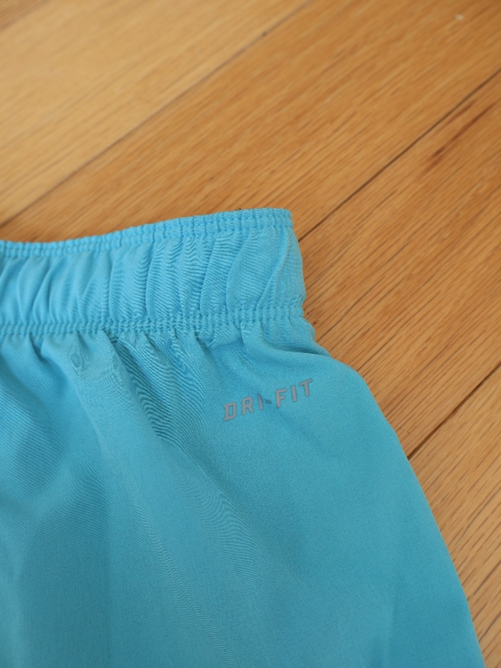 Nike Women’s Dri-FIT Running Training Workout Shorts Size Small Athletic Sporty - Picture 4 of 8